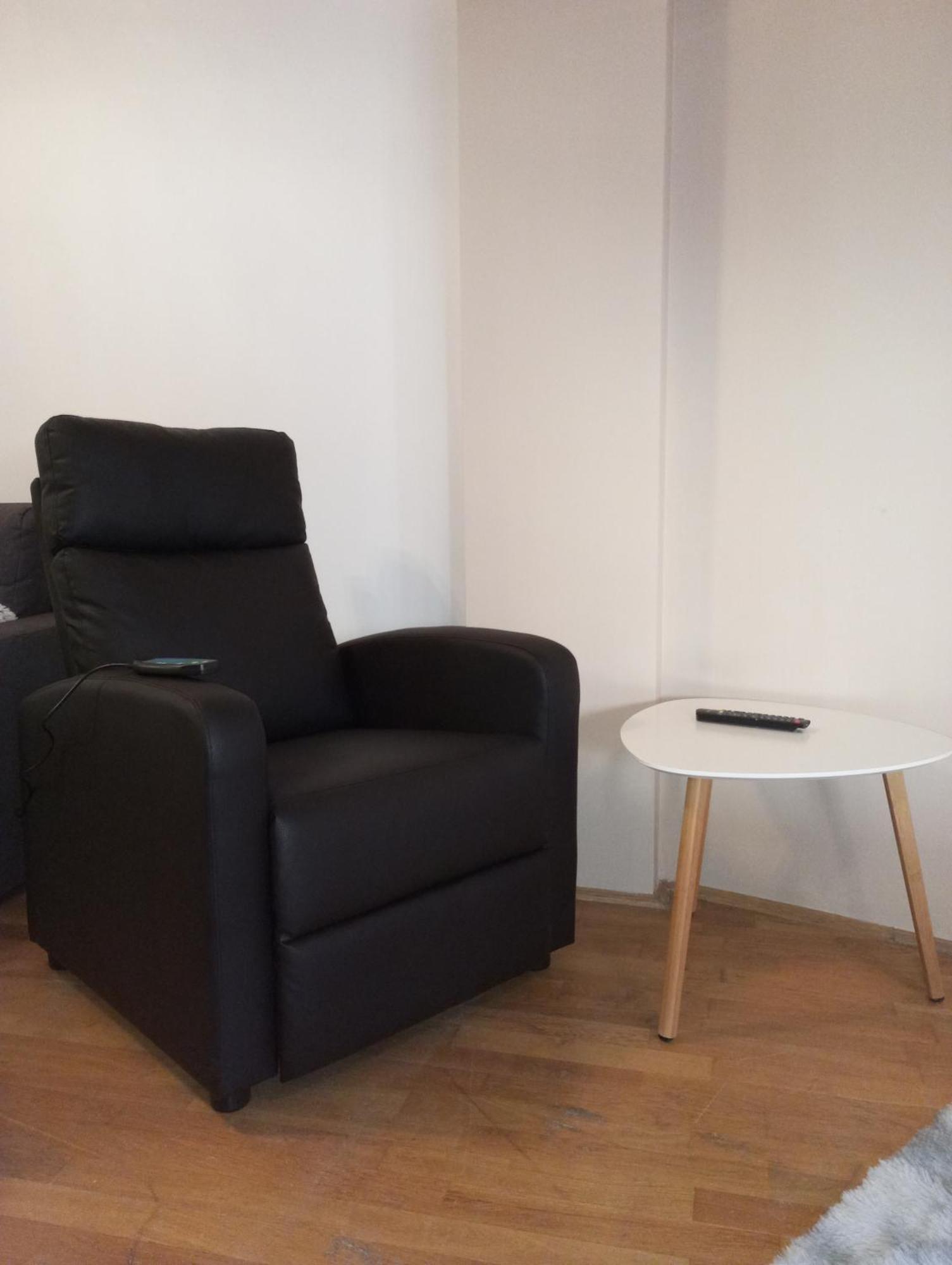 Zen Apartman بوداكالاز المظهر الخارجي الصورة
